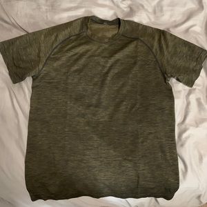 Lululemon Metal Vent Tech Short Sleeve